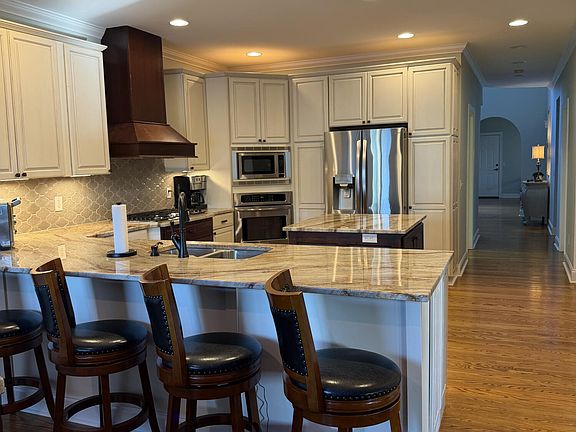 4th image of 34 Whitehall