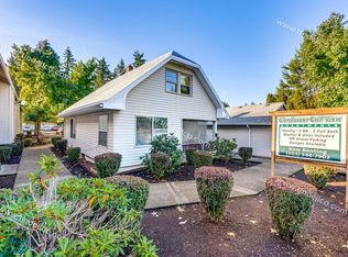 13738 NE Glisan St APT 4, Portland, OR 97230