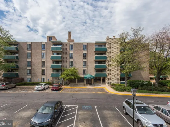 6133 Leesburg Pike APT 201, Falls Church, VA 22041