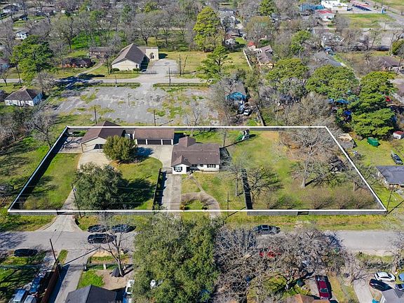 4th image of 9311 Lanewood Dr