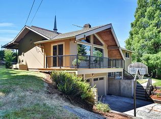 39960 Hood St, Sandy, OR 97055