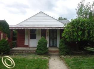 9065 Brace St, Detroit, MI 48228