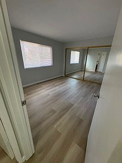 5th image of 40 Fountainhead Ct