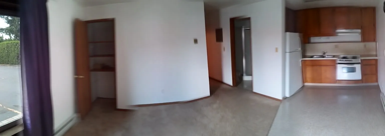 2 bed, 600 sqft, $1,300 — Photo 2