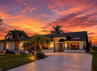 201 SW 8th St, Cape Coral, FL 33991