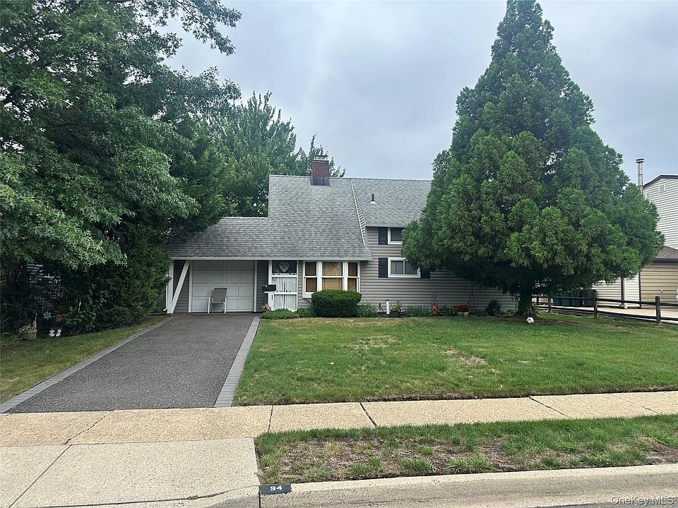 1st image of 94 Willowood Drive