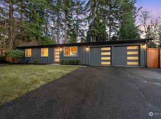 9216 166th Pl NE, Redmond, WA 98052