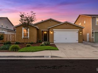 7207 Shooting Star Ct, Bakersfield, CA 93311