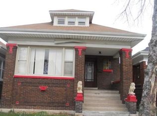 6525 S Maplewood Ave, Chicago, IL 60629