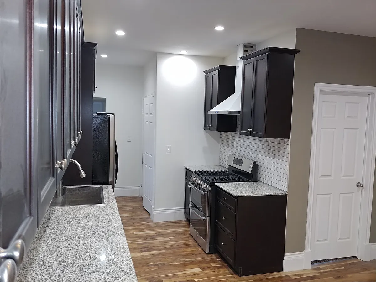 Building Photo - 173 Prospect Ave #2