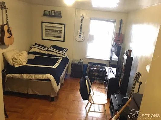 Rented by City Connections Realty | media 9