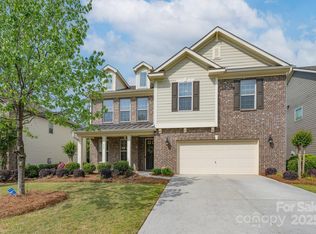866 Tyne Dr, Fort Mill, SC 29715