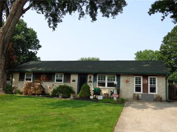 307 Donna Dr, Camden, OH 45311