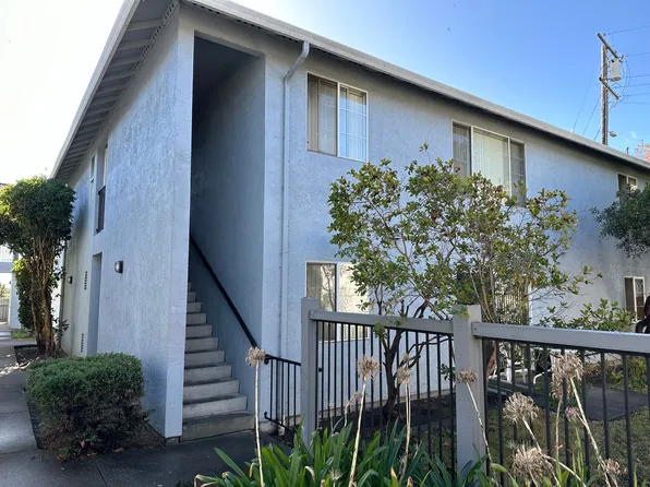 30th Street, 300 30th St APT 9, Richmond, CA 94804