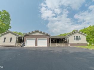 9266 Forest Rd, Coeburn, VA 24230