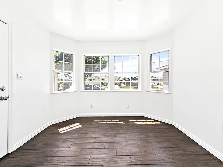 20940 Conradi Ave — Photo 11