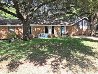 628 Burns St, Lexington, TX, 78947