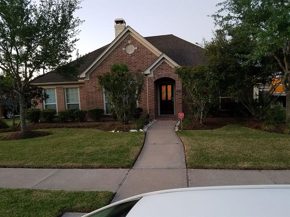 1st image of 2407 Echo Harbor Dr