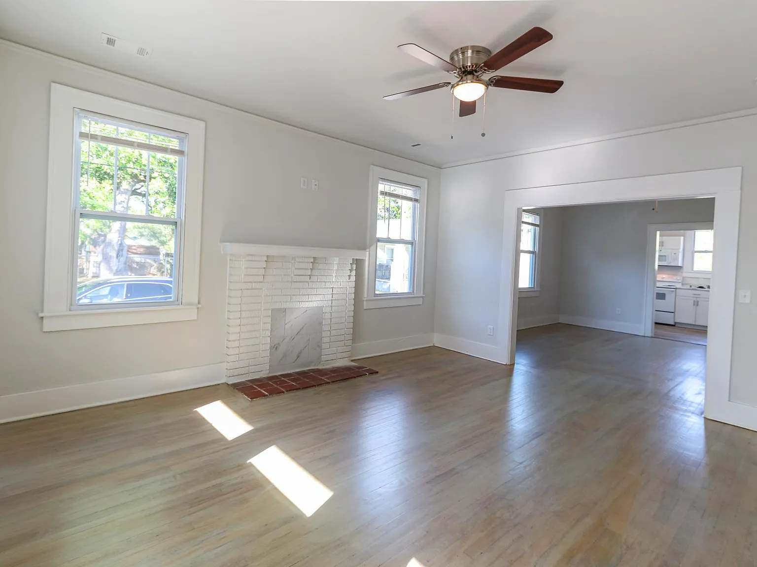 4100 Boyd St — Photo 4
