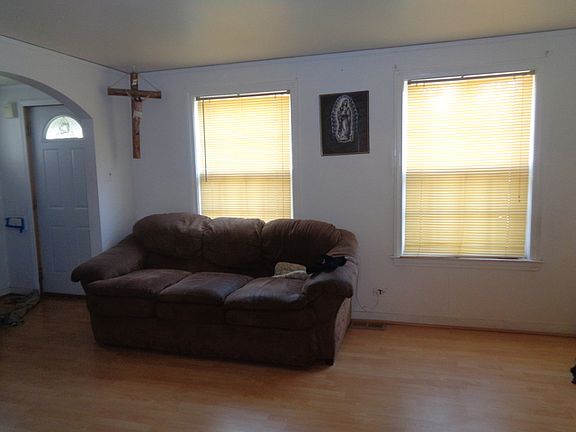 2nd image of 3518 S 57th Ct