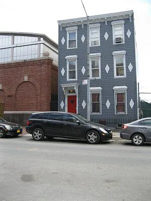 Rented by Tower Brokerage | media 3