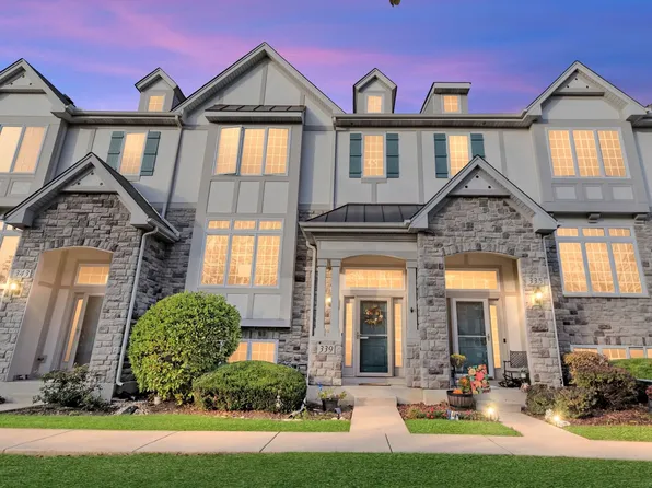 339 Sype Dr, Carol Stream, IL 60188