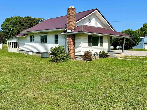 2142 Country Club Rd, Elkins, WV 26241