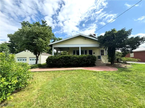 1709 Washington Blvd, Belpre, OH 45714