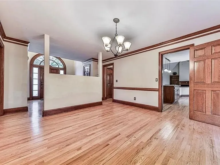 2851 Riverfront Dr — Photo 6