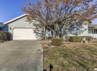 2901 Biscayne Dr, Springfield, IL 62707