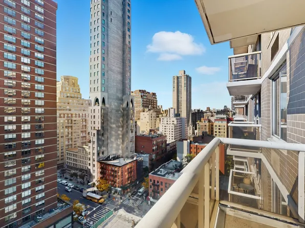 200 East 89th Street image 3 of 20