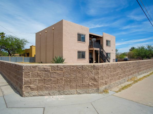 2460 N Balboa Ave