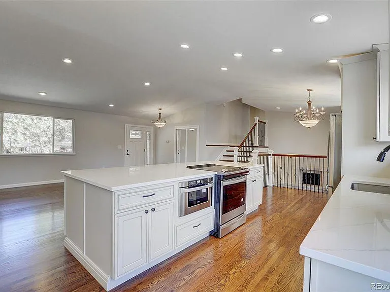 5776 S Jamaica Way — Photo 9