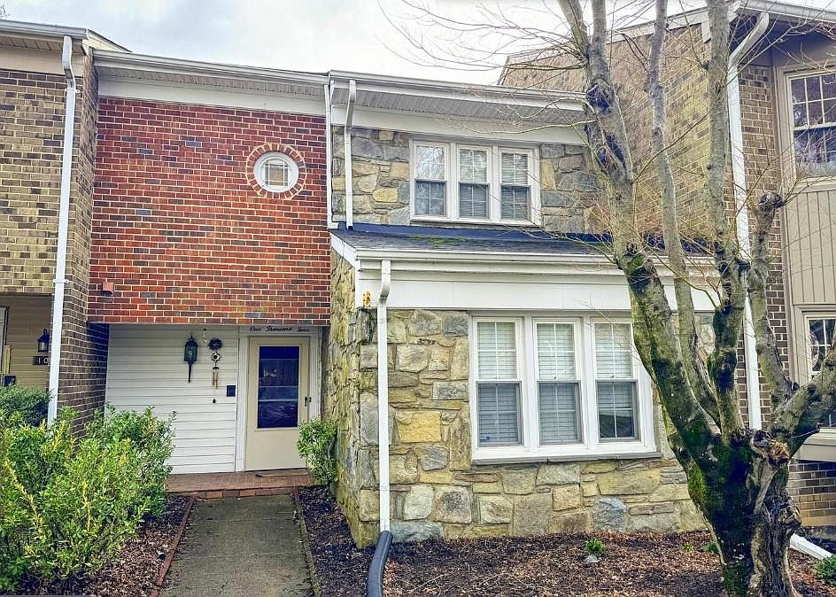 1004 Moorefield Hill Pl SW, Vienna, VA 22180 Zillow