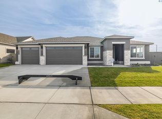 3251 Emory Ave, Richland, WA 99354