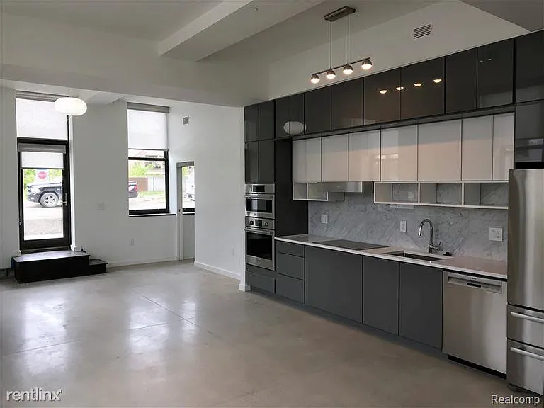 1454 Townsend St #101 — Photo 13