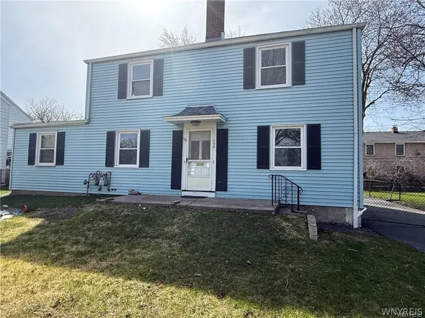 102 Ellen Dr, Cheektowaga, NY 14225