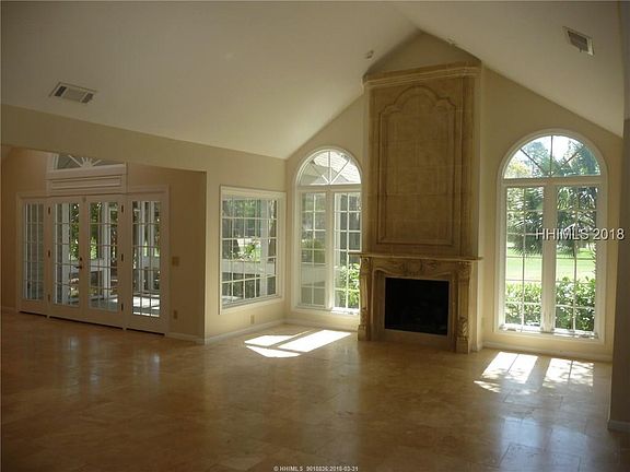 4th image of 263 Greenwood Dr