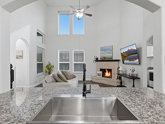 2nd image of 2925 MISTYWOOD LN