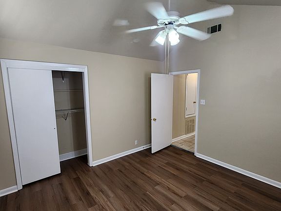 4th image of 1133 Burdette St