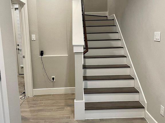 Beautiful entry to the 3 story townhome