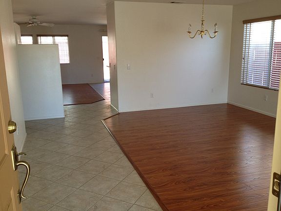 4th image of 4380 Thornbush Dr