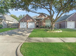 1826 Teal Brook Ln, Sugar Land, TX 77479