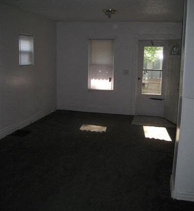 5th image of 963 Gard Ave
