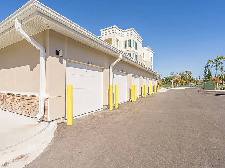 Sandpiper Glen 62+ Apartments — Photo 26