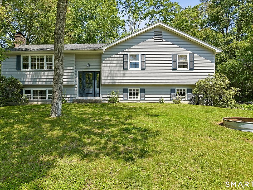 1st image of 29 Ravenwood Road