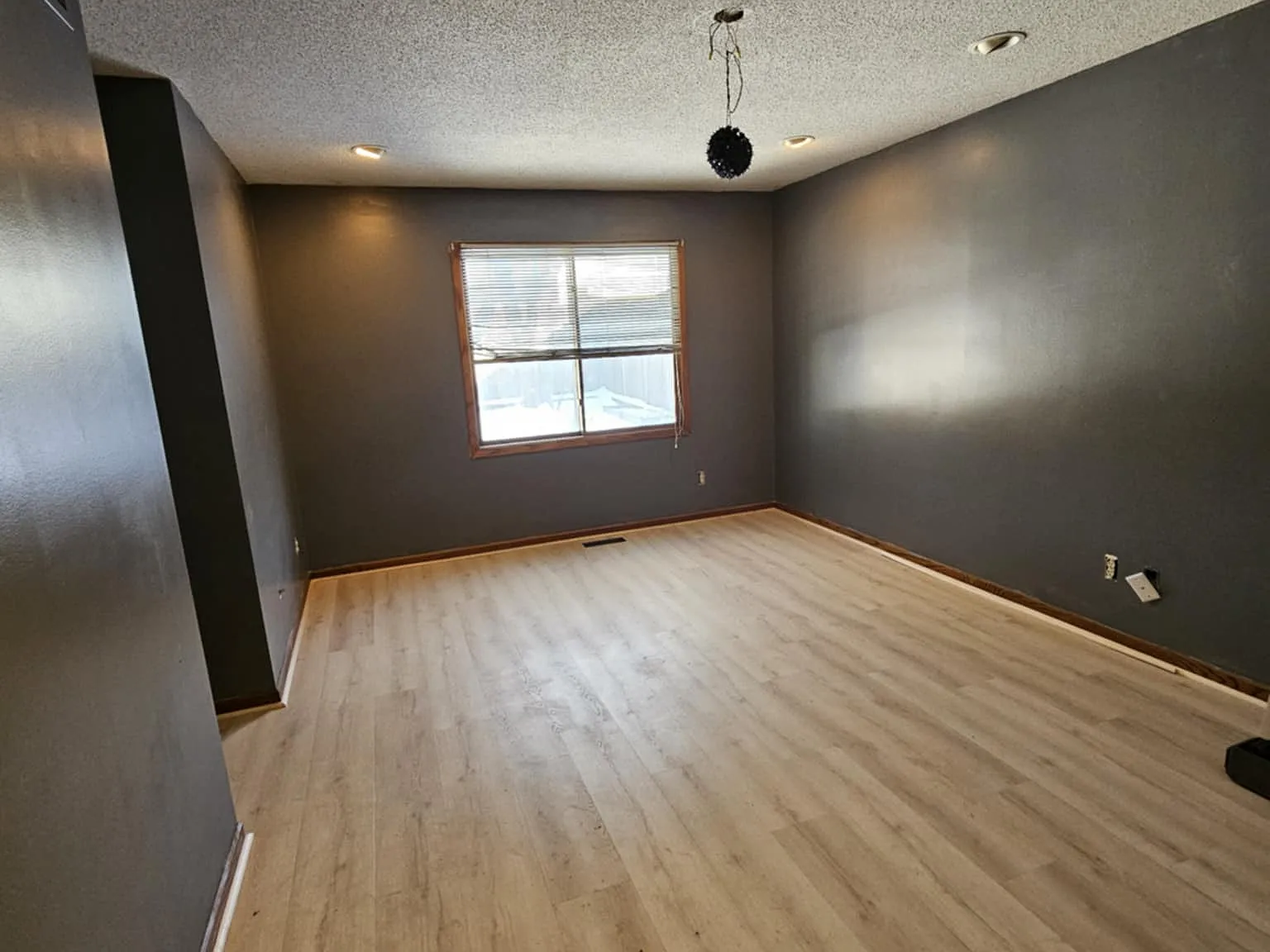 3 bed, 1500 sqft, $2,650 — Photo 3