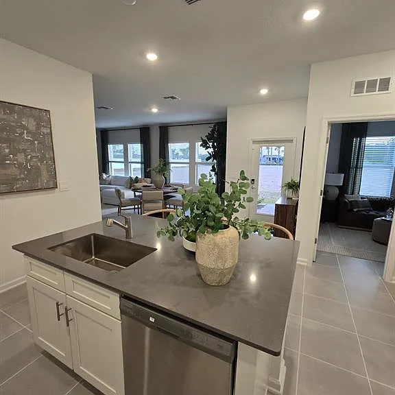 4244 Saint Thomas Way — Photo 6