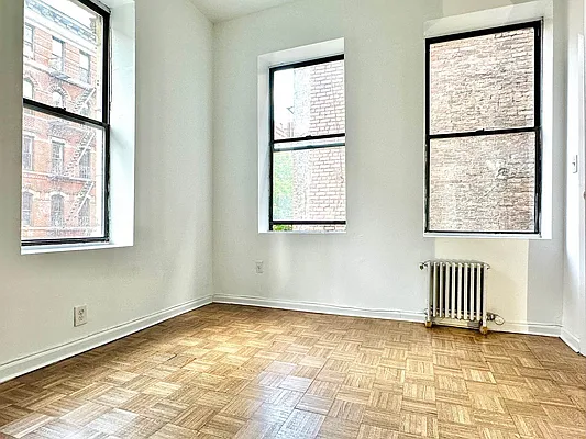 Rented by Corcoran | media 5