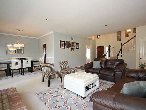 4th image of 2826 Forester Dr